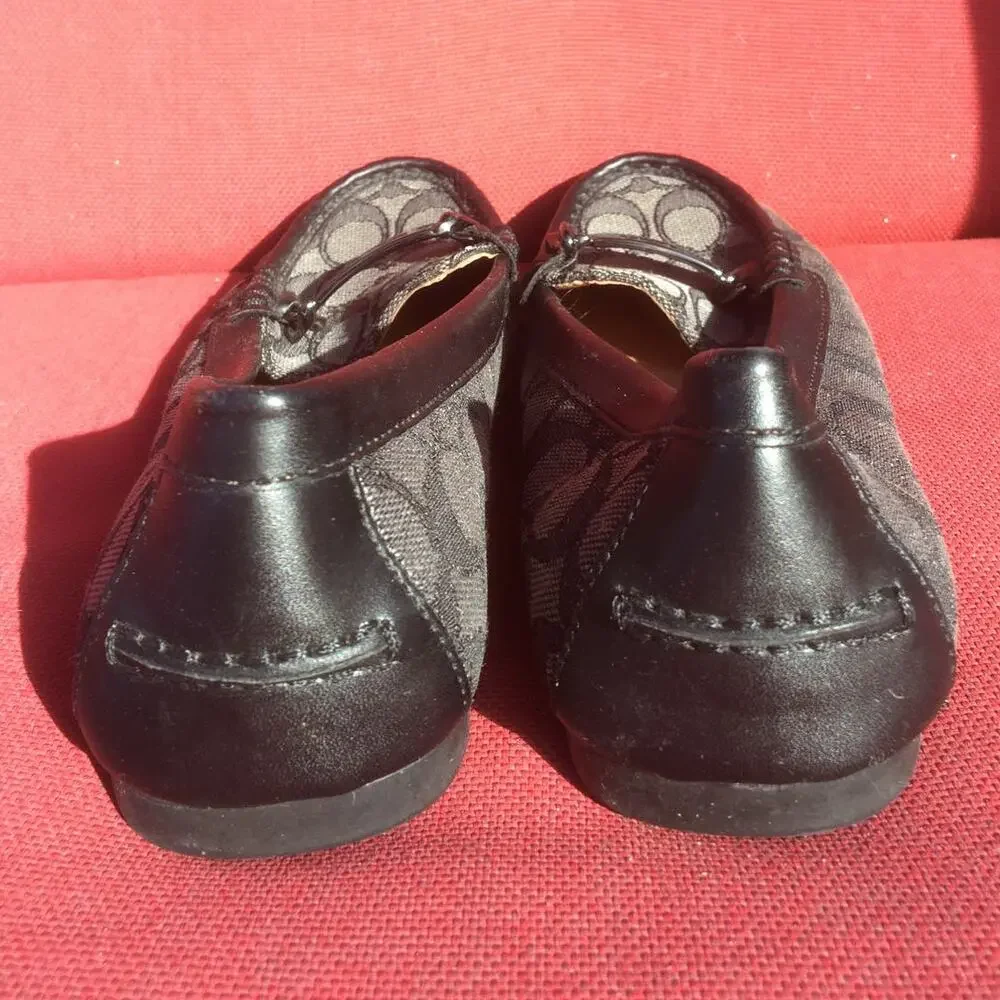 Coach Olive Loafers Flats Signature Logo Canvas Black & Gray Size 7 1/2 Shoes